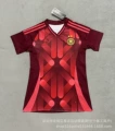 2526 german women’s clothing