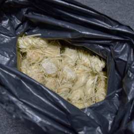 厂销盒装 烧烤引火神器木炭生火点火碳助燃剂蜡木棒蜡制木丝卷