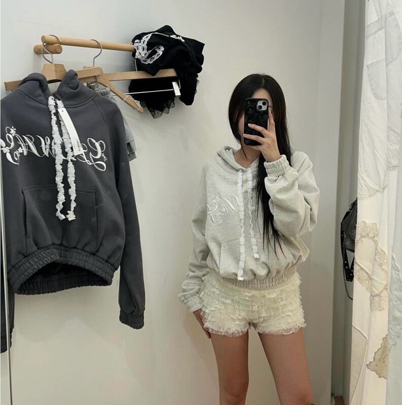 In-Stock Korean Niche Trendy Brand Embroidered Lace Drawstring Cute Sweatshirt Age-Reducing Elastic Waist Top Casual Style Hoodie