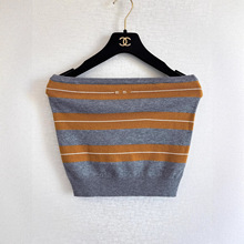 ײɫ�l�y�Ը�¶��Ĩ�ر���Ů�ļ�����o����������L�@�������⴩