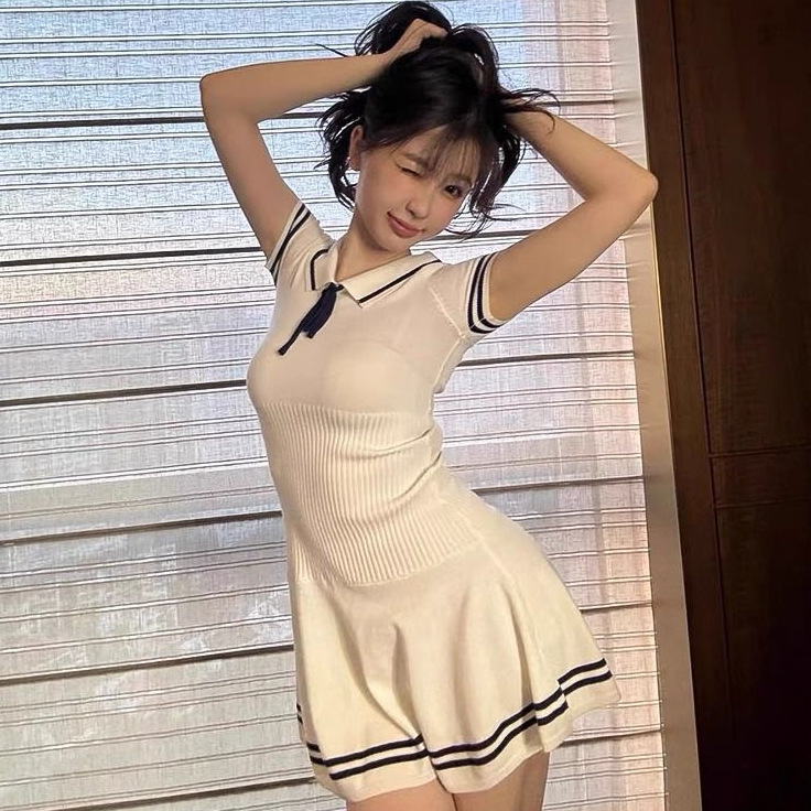 2025 New Summer Style French High-End New College Navy Style Soft Waxy Knitted Fashion Short-Sleeved Dress