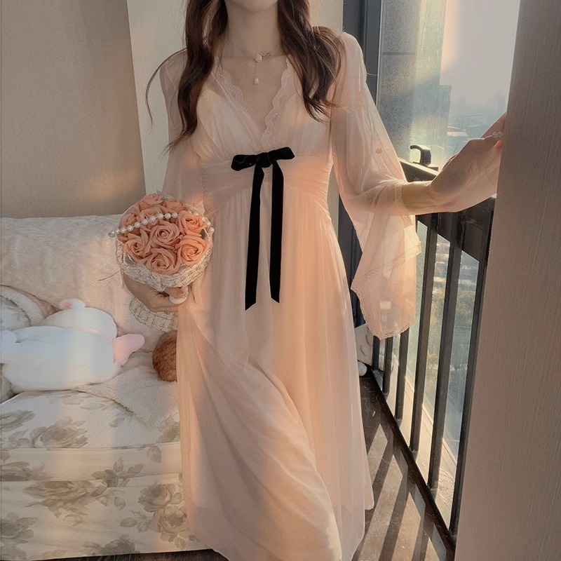 젠틀 스타일 파자마 홈 의류 여성용 2025 봄과 가을 새로운 스타일 기질 섹시 슈퍼 요정 기질 고급 나이트 드레스 여성 트렌드