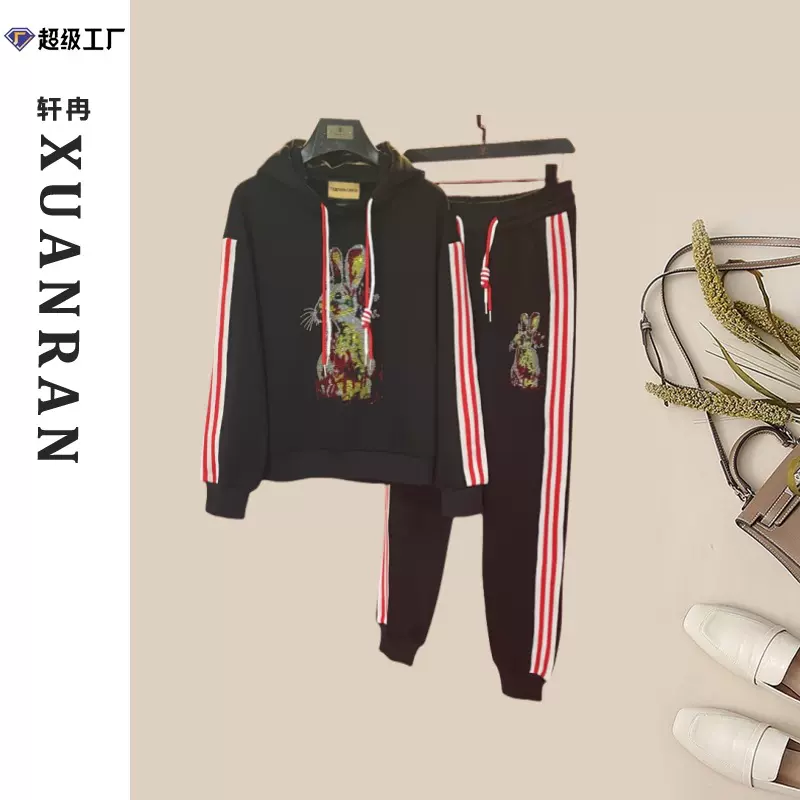 秋冬加绒兔子连帽休闲显瘦运动套装女装洋气减龄高级感两件套时尚