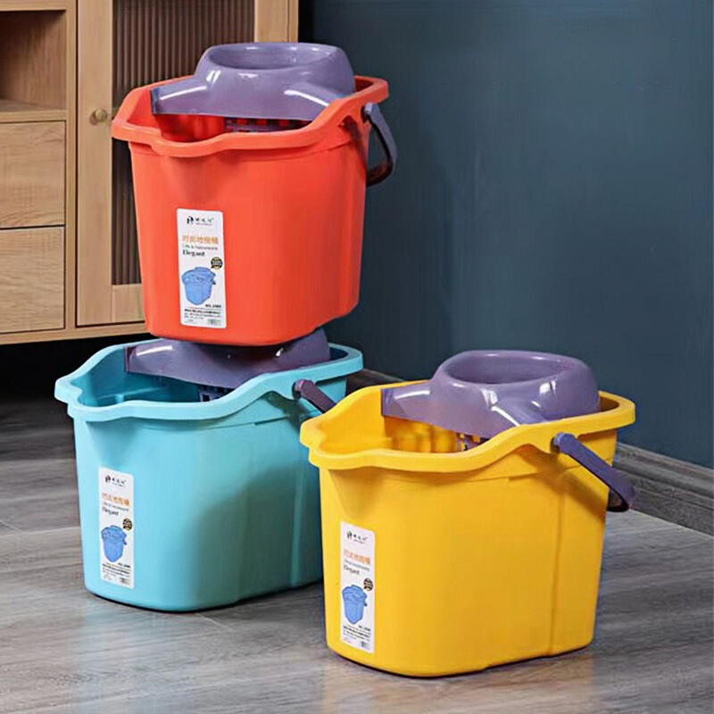 Thickened Large Wheeled Mop Bucket with Wheels, Plastic Portable Plastic Squeeze Bucket, Lazy No-Wash Mop Magic Tool