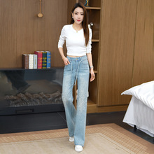 浅蓝色烫钻高腰微喇牛仔裤女春秋2026新款修身休闲显瘦垂感喇叭裤