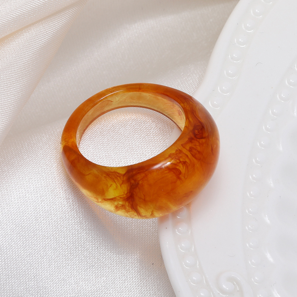 Simple Style Solid Color Resin Women's Rings display picture 1
