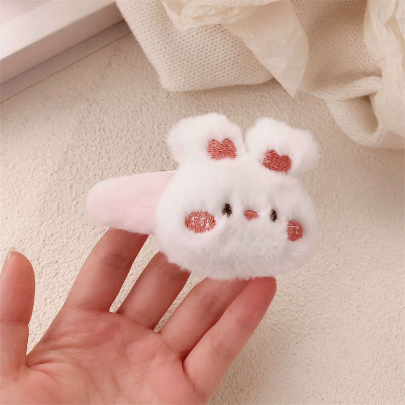 Clip de pelo de peluche dibujos animados oso conejo BB clip de pelo adorable otoño invierno niña dulce cejas clip de pelo de peludo clip de pelo