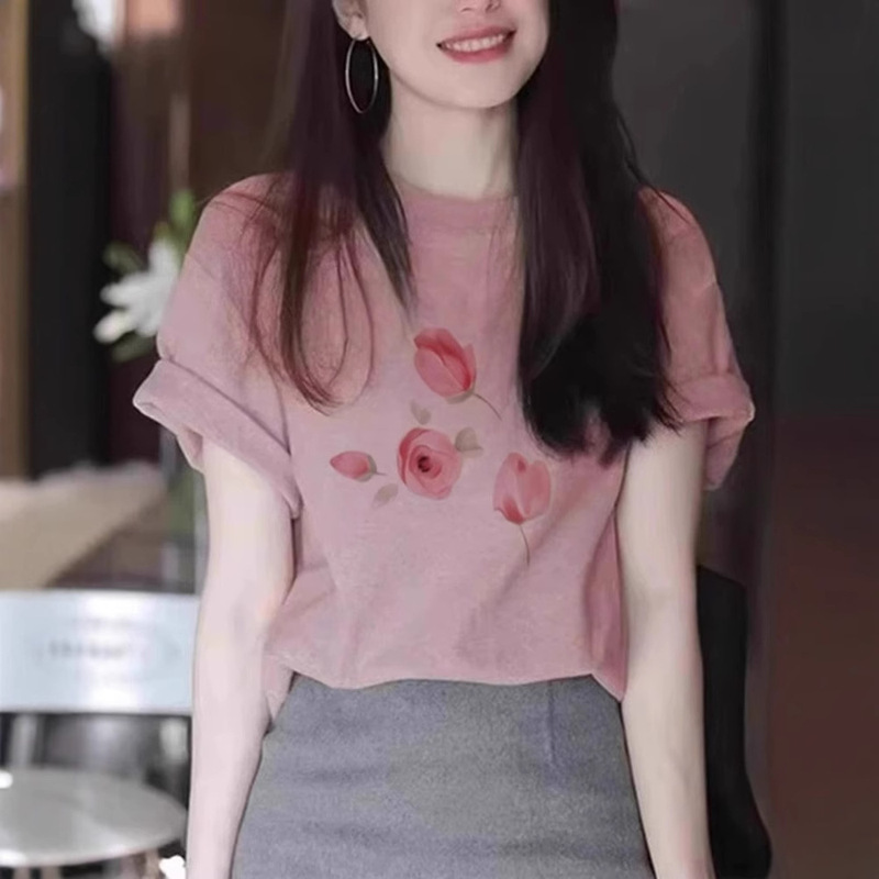 Pink Printed Right Shoulder Short-Sleeved T-Shirt Women's Summer 2025 New Hot Style Super Hot Age-Reducing Beautiful Half-Sleeved Top