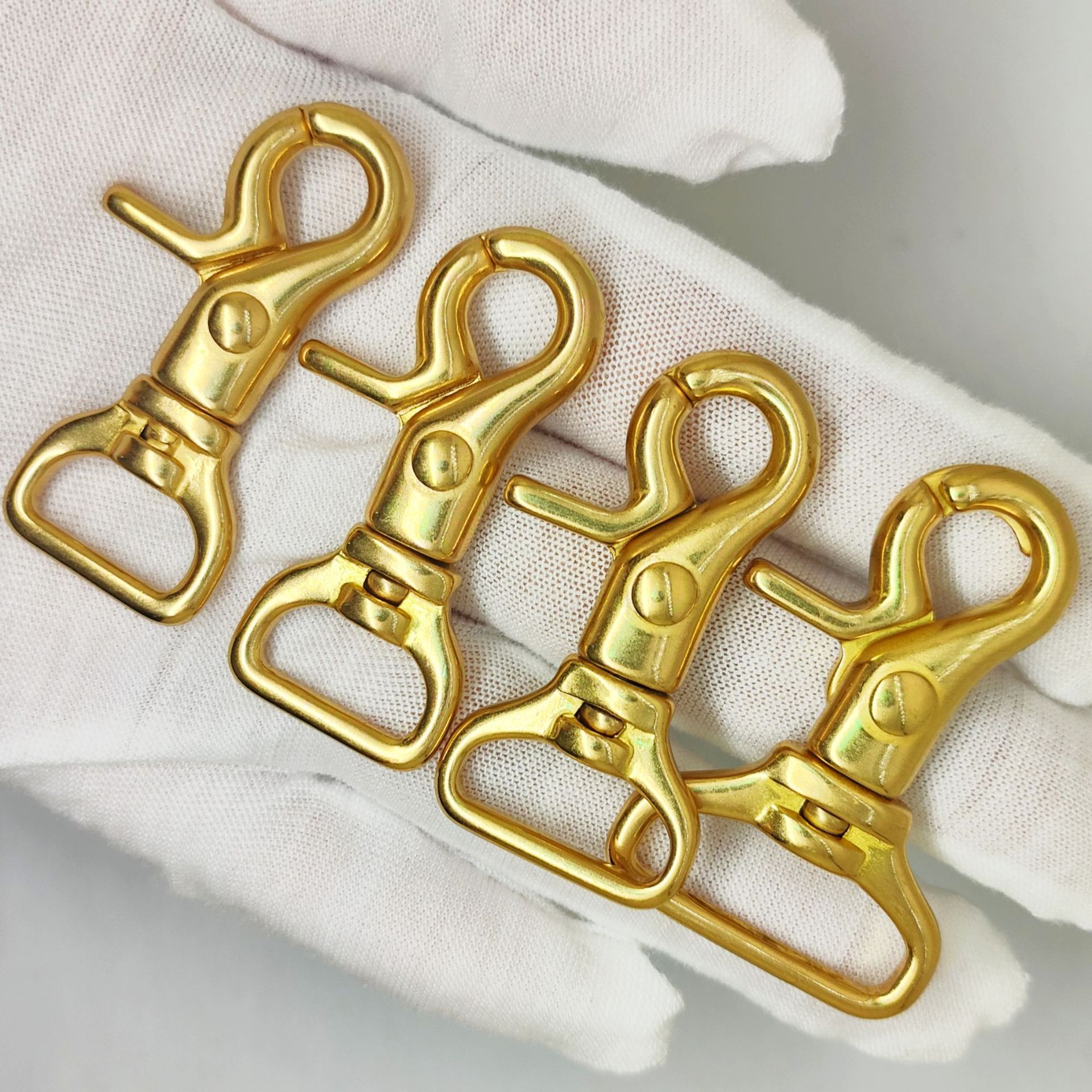 现货黄铜箱包扣挂钩汽车黄铜钥匙扣DIY皮具五金精工制作量大优惠