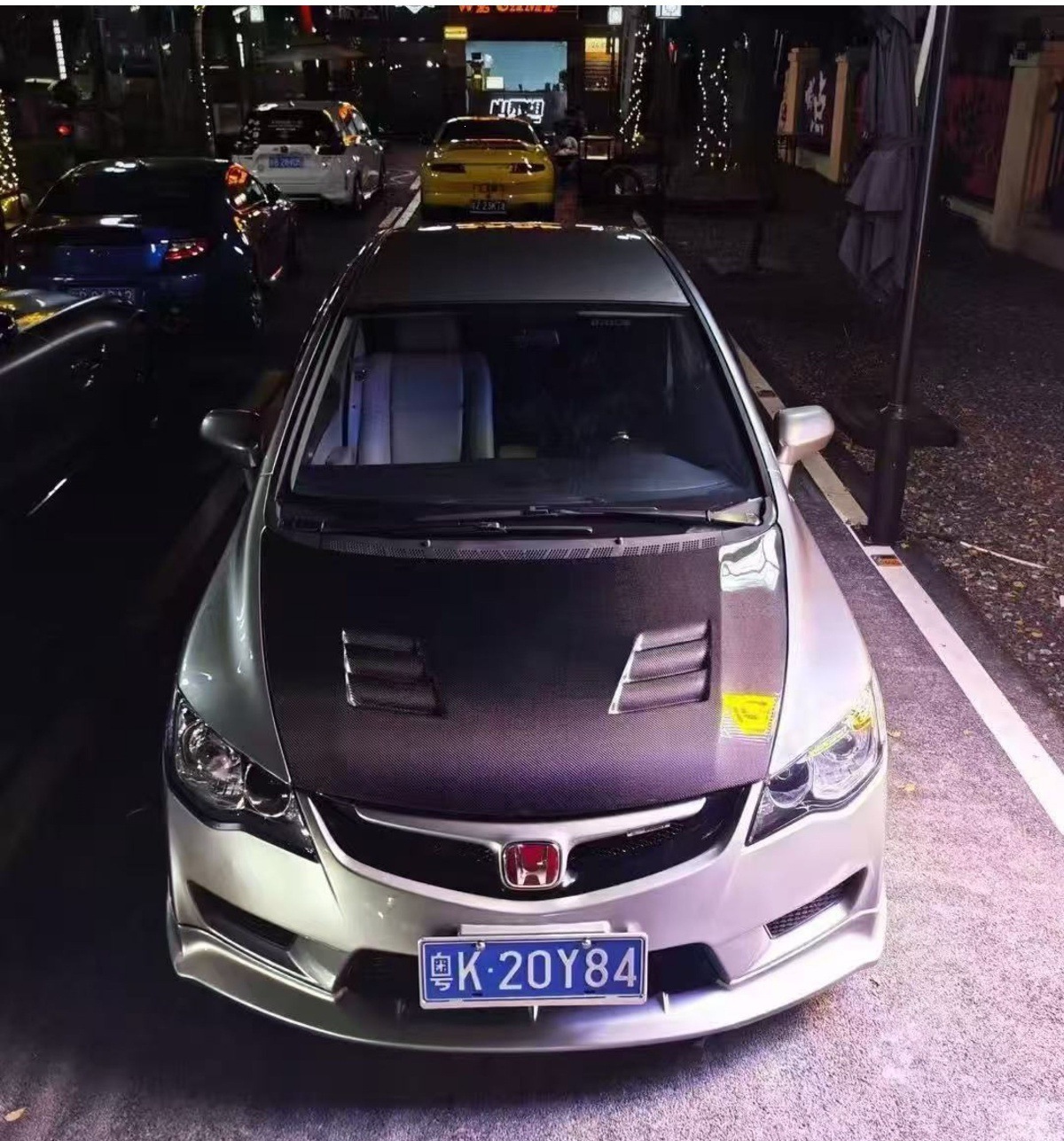 Compatible with 12-15 Siming modified typer FD2 front bumper, rear bumper, side skirts, front grille, rear spoiler, TR body kit