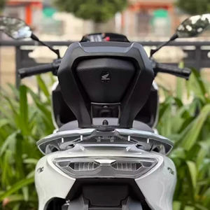 Honda Nwt150 dəyişdirilmiş arxa dayaq, sərnişin bel dəstəyi