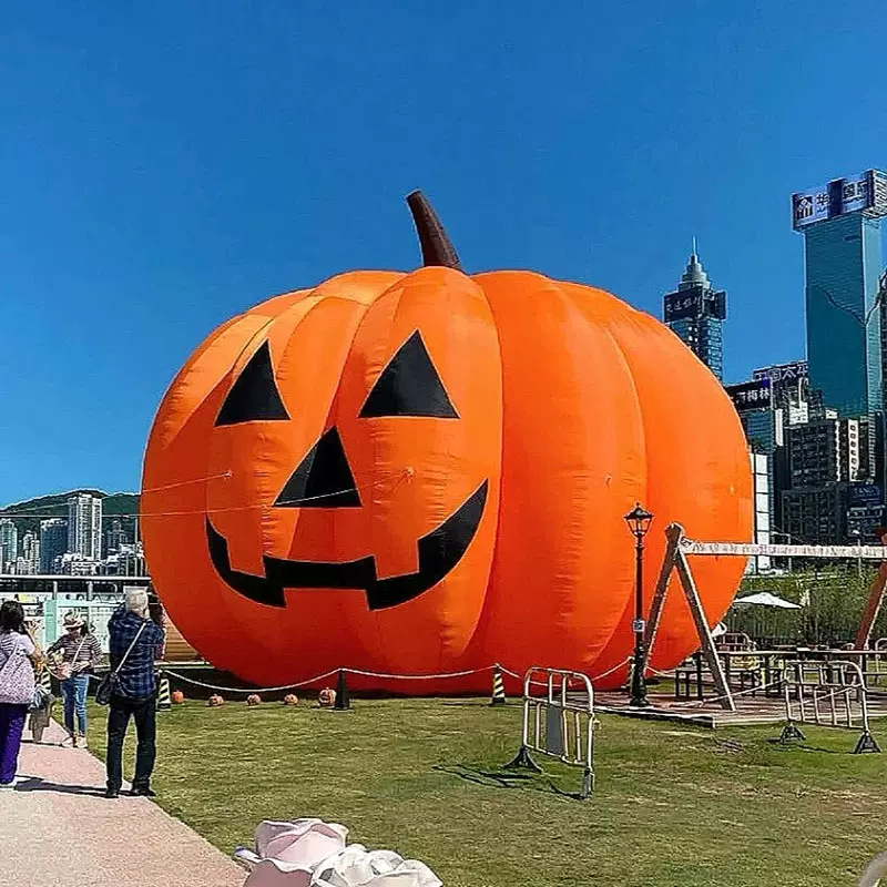 Decoración infláble de Halloween modelo de aire Chen luminoso calabaza gato de arco fantasma payaso pirata mano fantasma