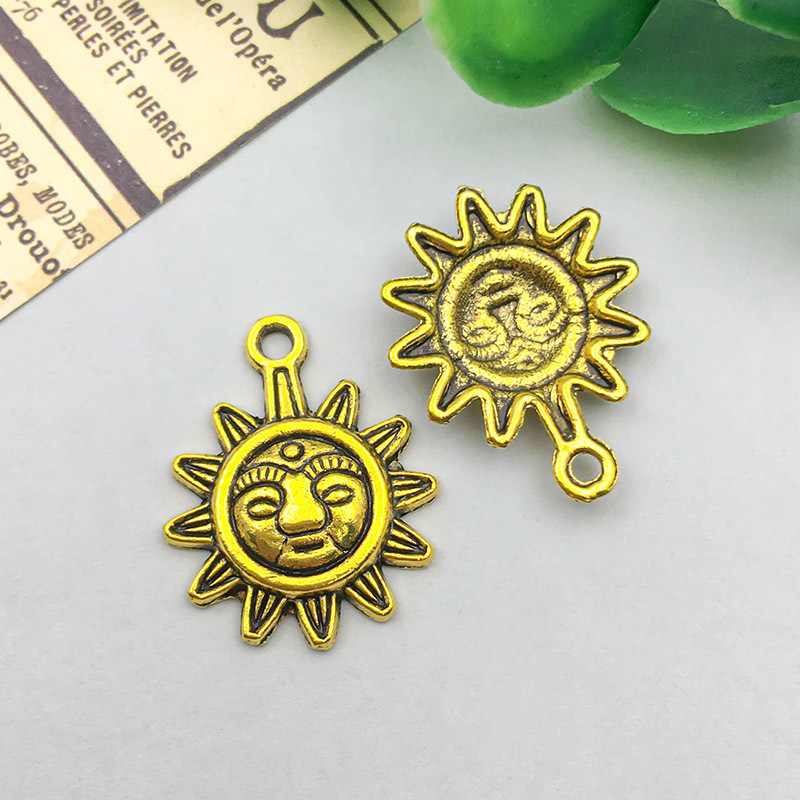 3g Weight 20 Models Per Model 1, 20/Pack Alloy Sun Star Moon Pendant