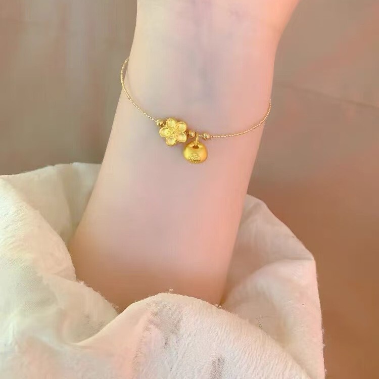 Red Riding Book with diy Peach Blossom Pearl Bracelet Fu Brand Suzuki Lotus Canopy Simple Elegant Niche Design Bracelet Red Riding Book with diy Peach Blossom Pearl Bracelet Fu Brand Suzuki Lotus Canopy Simple Elegant Niche Design Bracelet
