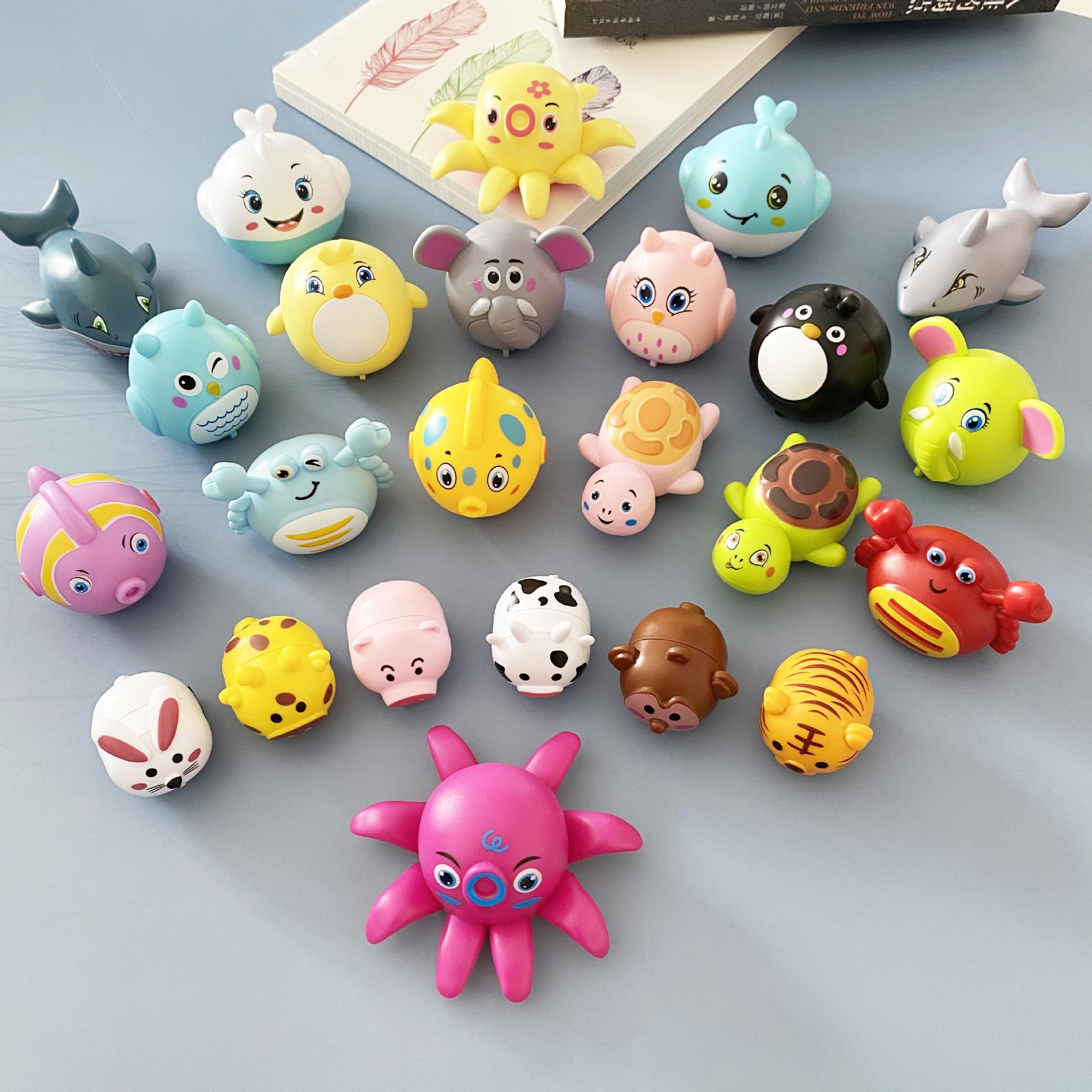 厂家亚马逊跨境抖音卡通回力车玩具小汽车玩具玩具车幼儿园礼物