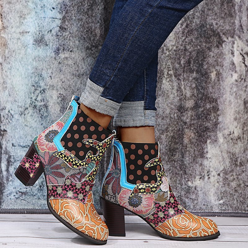 Bottes courtes ShoeVault Cross-Border grandes tailles pour femmes, collection hiver 2021, style ethnique patchwork, bottines Martin à boutons et talons épais._voghion.com