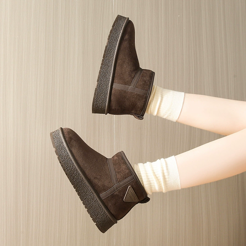 Зимние тёплые ботинки низкого хода для досуга, утеплённые, цвета Ginger/Dark brown/Khaki, размеры 35-40, модель 2024