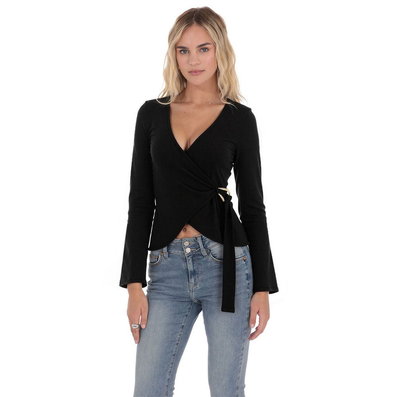 French-Style Niche Design Top for Women, Black V-Neck Long-Sleeve Waist-Cinching Knit Sweater with Front Tie and Gold Ring Decoration