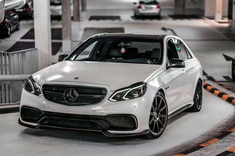 Suitable for Mercedes-Benz E-Class W212 Modification to E63 Front and Rear Bumpers, Carbon Fiber Front Lip, Side Skirts, Rear Lip, Rear Wing, and Hood
