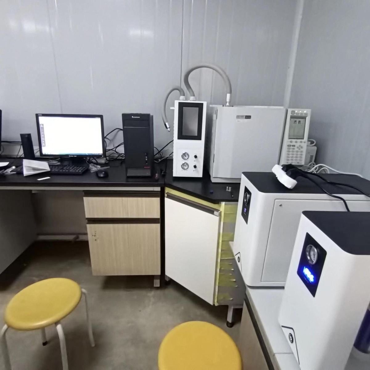 岛津气相色谱仪2010 按新机质保1年 上门安装 终身维护7-9成新