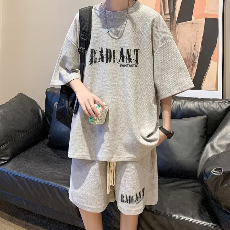 夏のワッフルスポーツスーツメンズオーバーサイズハンサムTシャツショーツツーピースセットトレンディなメンズファッションウェア|undefined