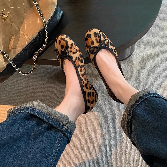 Grape Mom's Same Style Genuine Leather Horsehair Classic Round Toe Shallow Mouth Versatile Bow Leopard Print Flats Shoes for Women Spring & Fall Grape Mom's Same Style Genuine Leather Horsehair Classic Round Toe Shallow Mouth Versatile Bow Leopard Print Flats Shoes for Women Spring & Fall