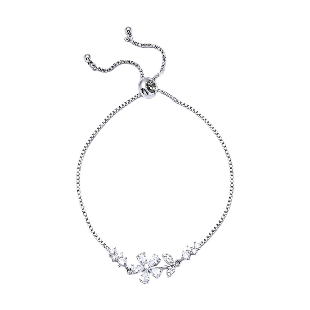 Fashionable Style Zircon Flower Bracelet Sweet Floral Rhinestone Pull Out Design Jewelry Accessory_voghion.com