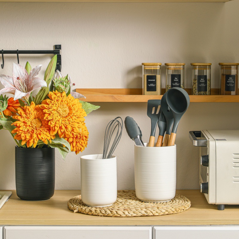 barril de cerámica simple dibujado para palillos de almacenamiento para utensilios de cocina domésticos barril de almacenamiento para palillos de almacenamiento para palillos de almacenamiento para palillos