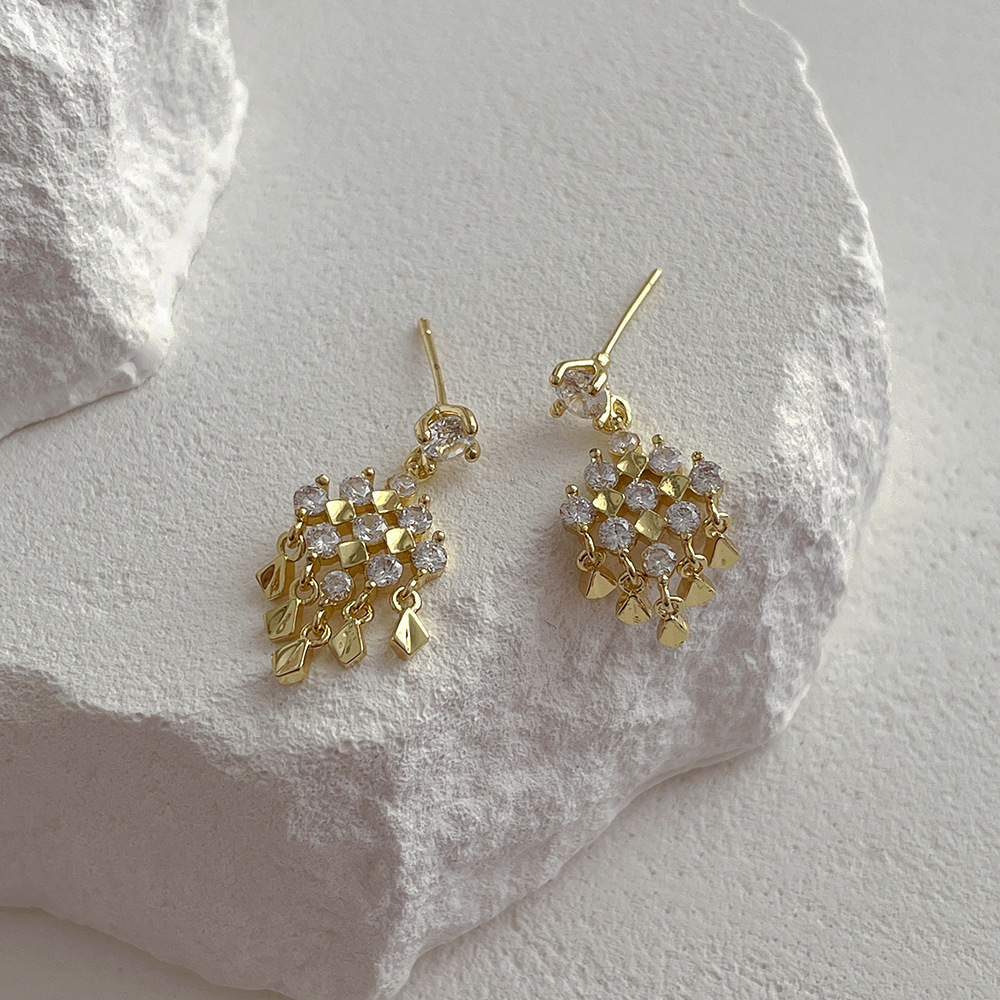 Fashion Tassel Copper Inlay Zircon Drop Earrings 1 Pair