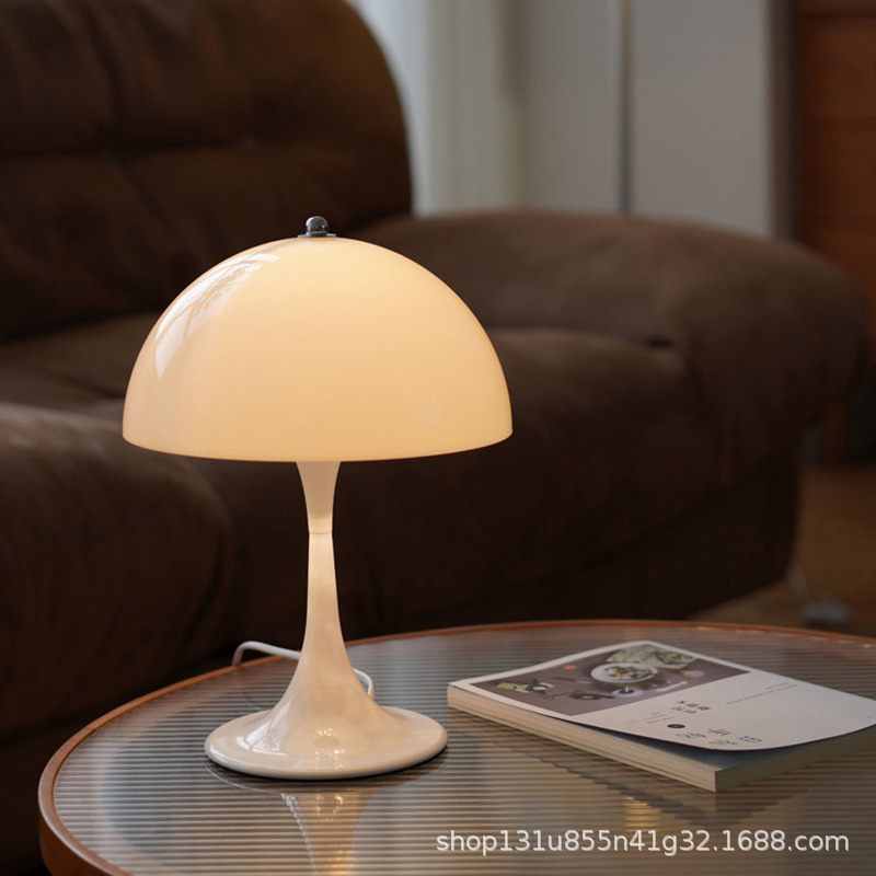 Modern Simple Mushroom Table Lamp Bedside Lamp Bedroom Nordic Creative Internet Celebrity ins Home Warm and Romantic Study Lamp