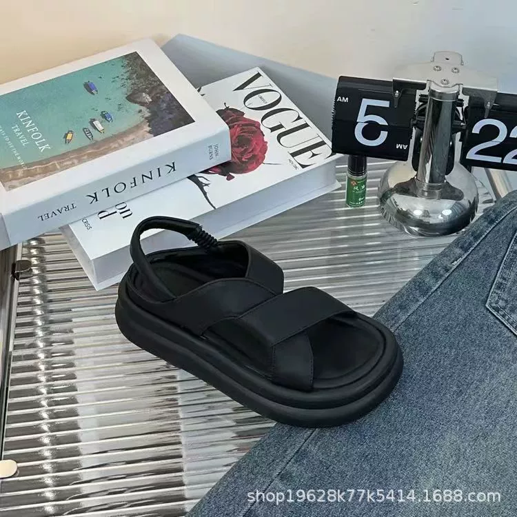 Женские сандалии с открытым носком и эластичной лентой, новинка лета 2024, нескользящая универсальная модная пляжная римская обувь на толстой подошве