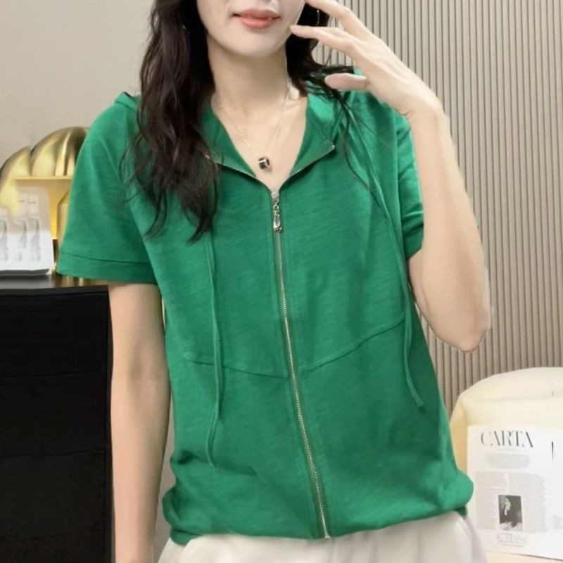With hood, with zipper, green