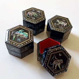 漆器工艺品;木质工艺品;首饰箱