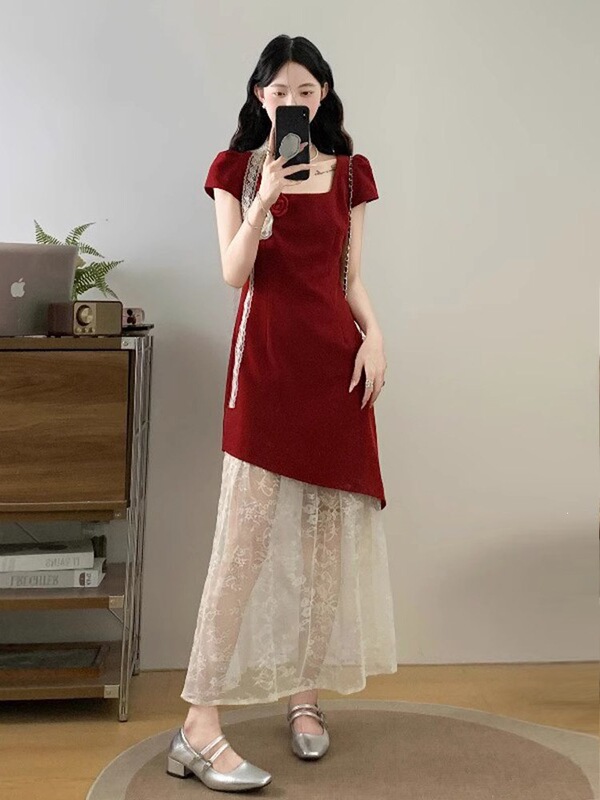 Red Square-Necked Shoulder-Length Dress for Women, New Summer Style, Plus-Size, with Ribbon Halter Neck and Lace Splicing Long Dress
