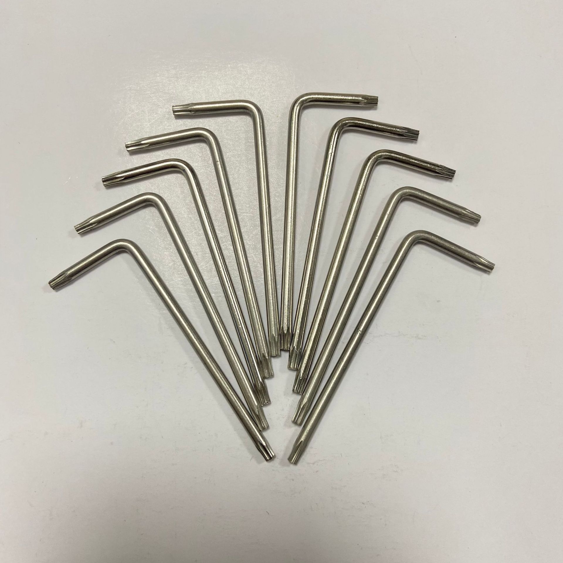 Ключ Г-образный Torx Nuochang T6