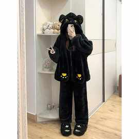 可爱猫咪连帽珊瑚绒睡衣女冬季新款保暖加厚家居服大码套装可外穿