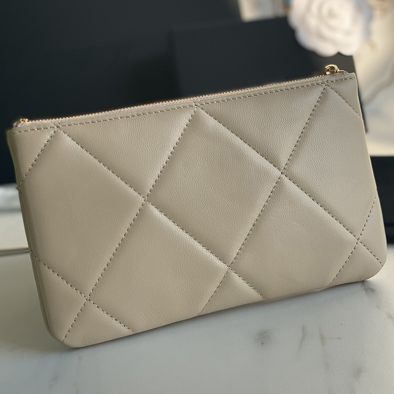 Large Diamond Quilted Women's Clutch Bag, Lambskin Evening Bag, Zipper Wallet, Genuine Leather Phone Bag, Envelope Bag - Thumbnail 6