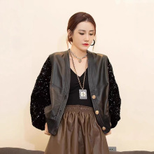 2025秋冬新款真皮V领短款时尚皮衣外套绵羊皮拼接重工亮片夹克女a