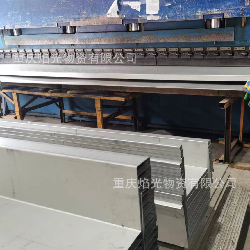 重庆镀锌钢板镀锌止水钢板镀锌天沟水槽现货厂家