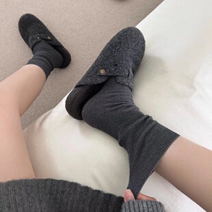 �ﶬ͸�����e���mŮ��ɫ�ٴ�С���m�Q�y�@�ݶѶ��m�ߏ��o����Ͳ�m