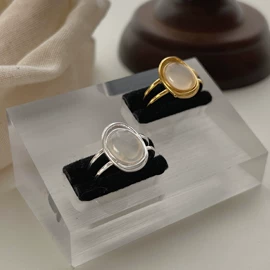 项链;耳钉;戒指