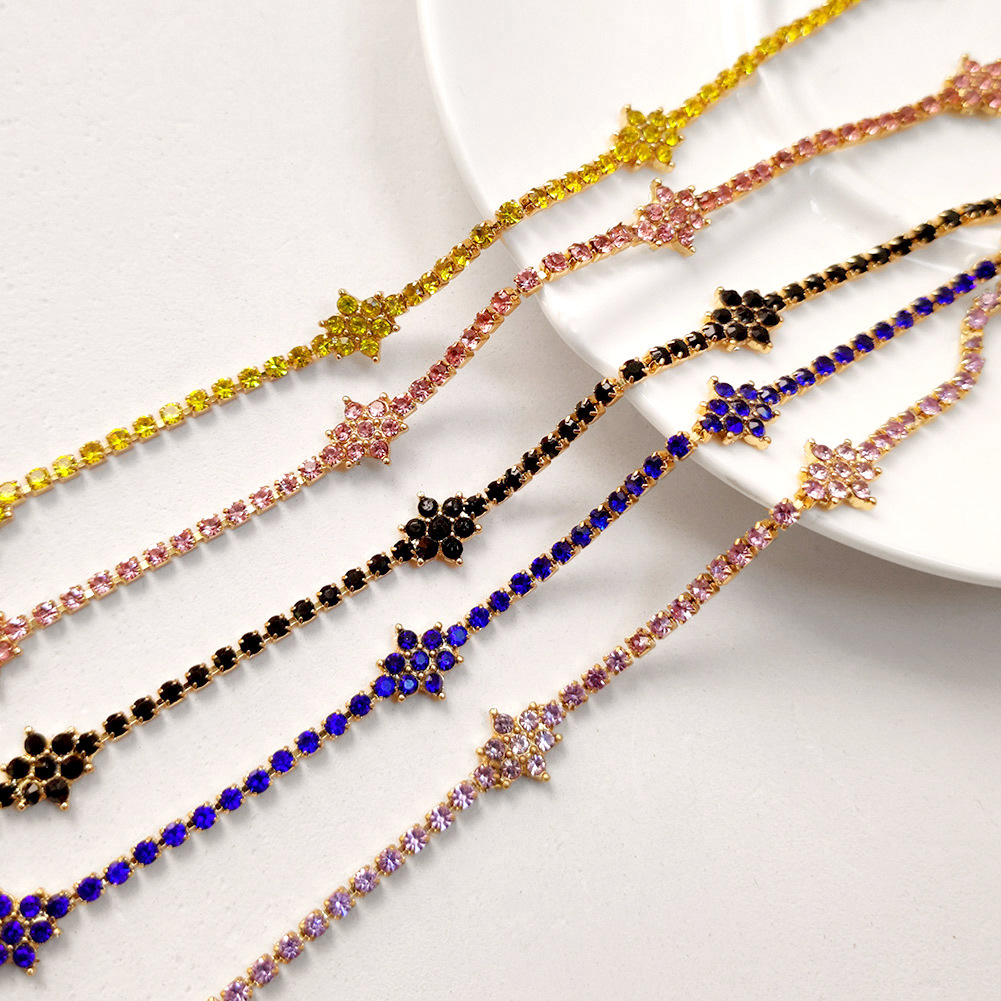 Fashion Flower Alloy Inlay Rhinestones Womenu0027S Necklace 1 Piece