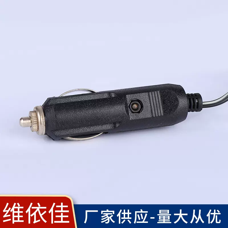 厂家批发 一分三双USB车载充电器 汽车点烟器分插器 塑料充电器