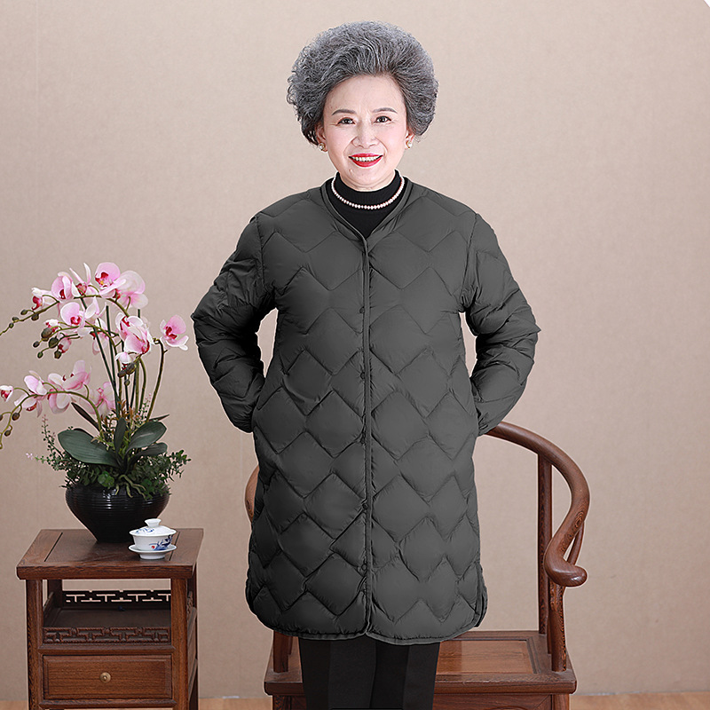 Chaqueta de plumón ligera y delgada, ropa de madres de mediana edad, otoño y invierno, nuevo estilo de cuello largo, estilo coreano sin cuello, moda interior