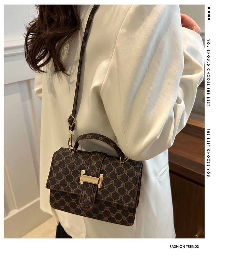 The 2024 new women's bag features a high-end texture, a niche and fashionable style, a retro and versatile small square bag, and a hand-held shoulder crossbody bag details Picture