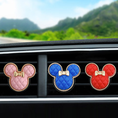 New style air vent essential oil clip, Qiqi creative cartoon car air conditioner perfume ornament, women's car interior decoration, mouth supplies