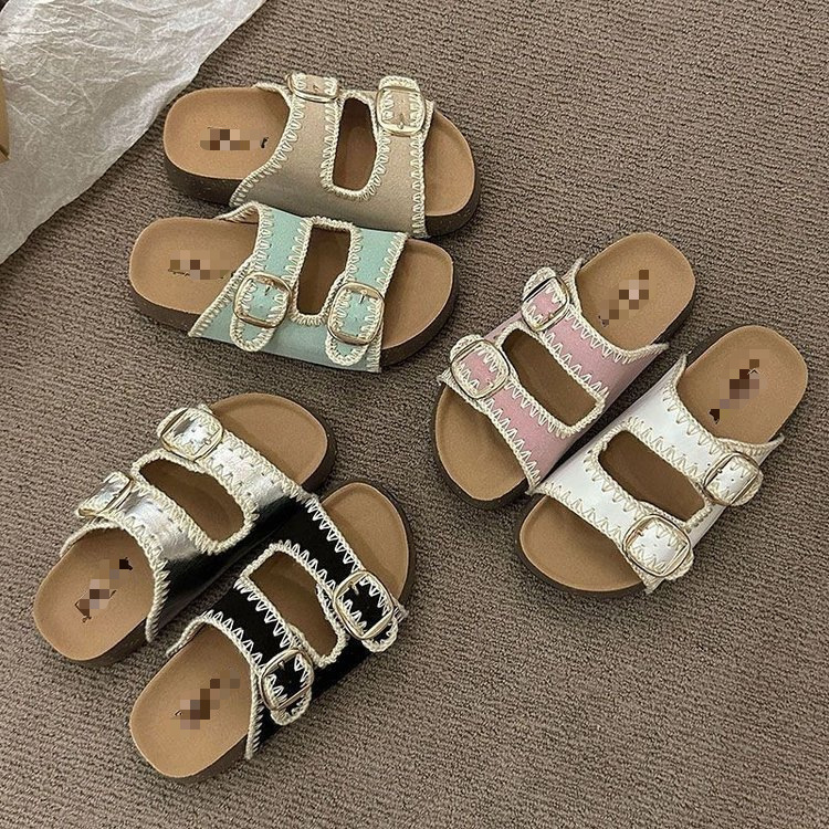 Aumentar la altura de las sandalias de verano 2026 verano nuevo estilo versátil con suela suave antideslizante para usar zapatillas de mujer frescas