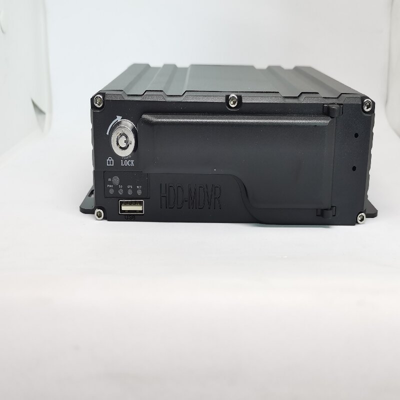 车载硬盘录像机  HDD MDVR 货车客车监控 行车记录 证据保存