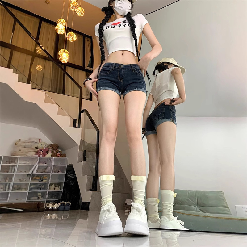 Summer Plus-Size Denim Shorts for Women, Ultra-Low Waist, Cropped, Stretchy, Slim-Fit, Hip-Hugging, Millennial Rolled-Edge Hot Pants