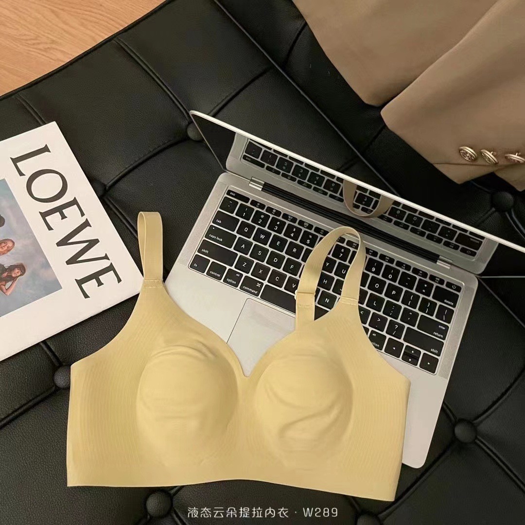 Seamless Thin Liquid Cloud lifting underwear Orejas de conejo de mujer pecho grande pequeño sujetador inalámbrico cómodo anti-flacidez